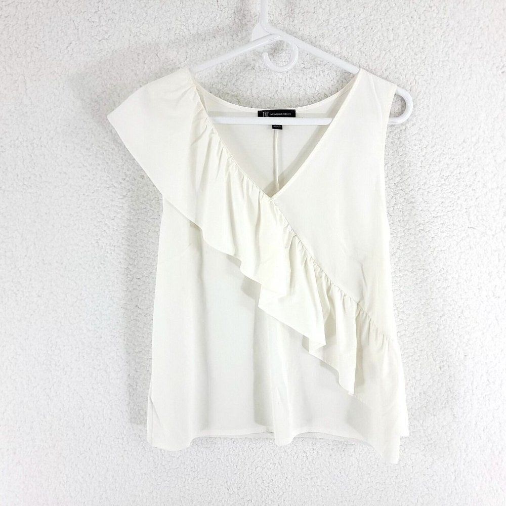 INC International Concepts XL White Stretchy Material Ruffle V-Neck XL Sleeveles